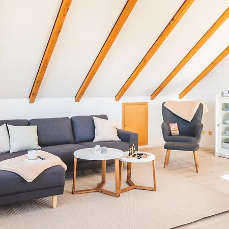 Huus Binnensee Og2 - Dachwohnung Mit Wasserblick - Lesesessel & Wlan - Fuer Paare - Ruhige Lage - Suedstrand 5 Min Mit Rad *