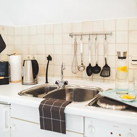 Huus Binnensee Og2 - Dachwohnung Mit Wasserblick - Lesesessel & Wlan - Fuer Paare - Ruhige Lage - Suedstrand 5 Min Mit Rad Διαμέρισμα Φέμαρν