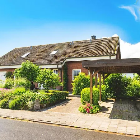 Apartmán Huus Binnensee Og2 - Dachwohnung Mit Wasserblick - Lesesessel & Wlan - Fuer Paare - Ruhige Lage - Suedstrand 5 Min Mit Rad Fehmarn