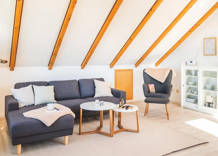 Huus Binnensee Og2 - Dachwohnung Mit Wasserblick - Lesesessel & Wlan - Fuer Paare - Ruhige Lage - Suedstrand 5 Min Mit Rad